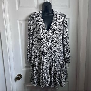 Zara Dress Animal Print Medium Women black White flowy v-neck long sleeve midi